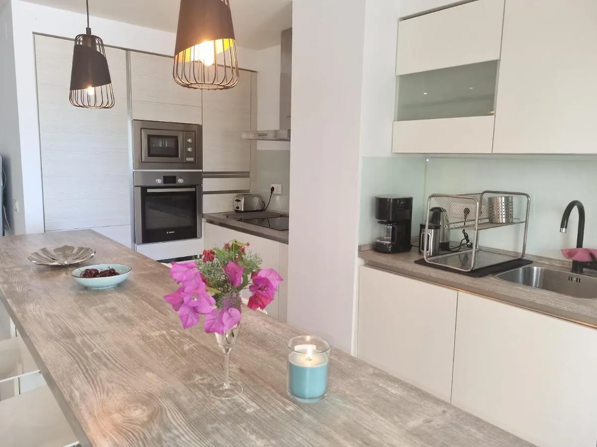 Lets In The Sun Playa Fontanilla Apartment Marbella