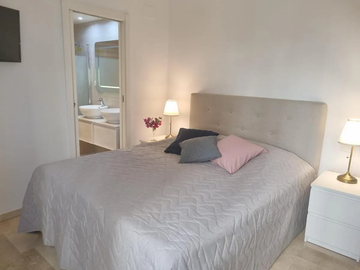 Lets In The Sun Playa Fontanilla Apartment Marbella